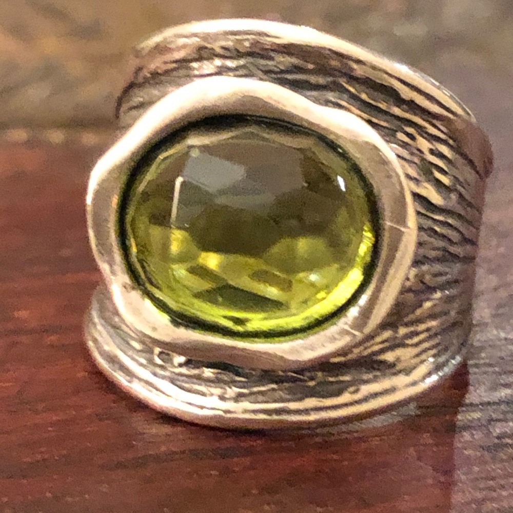Magnolia Sterling Silver Green Glass Ring